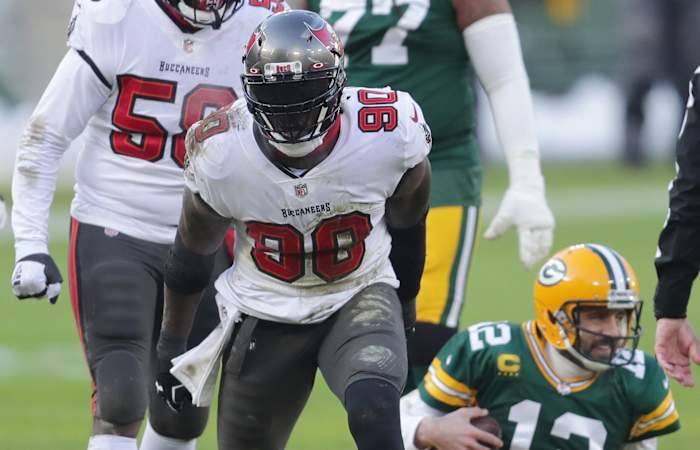 Jason Pierre-Paul celebrates a sack of Aaron Rodgers